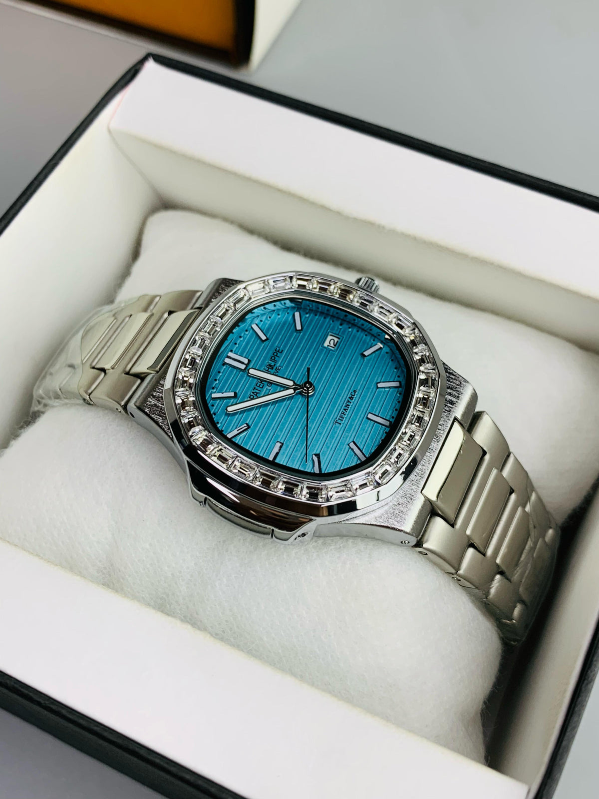 PATEK PHILIPPE stone case mens watch