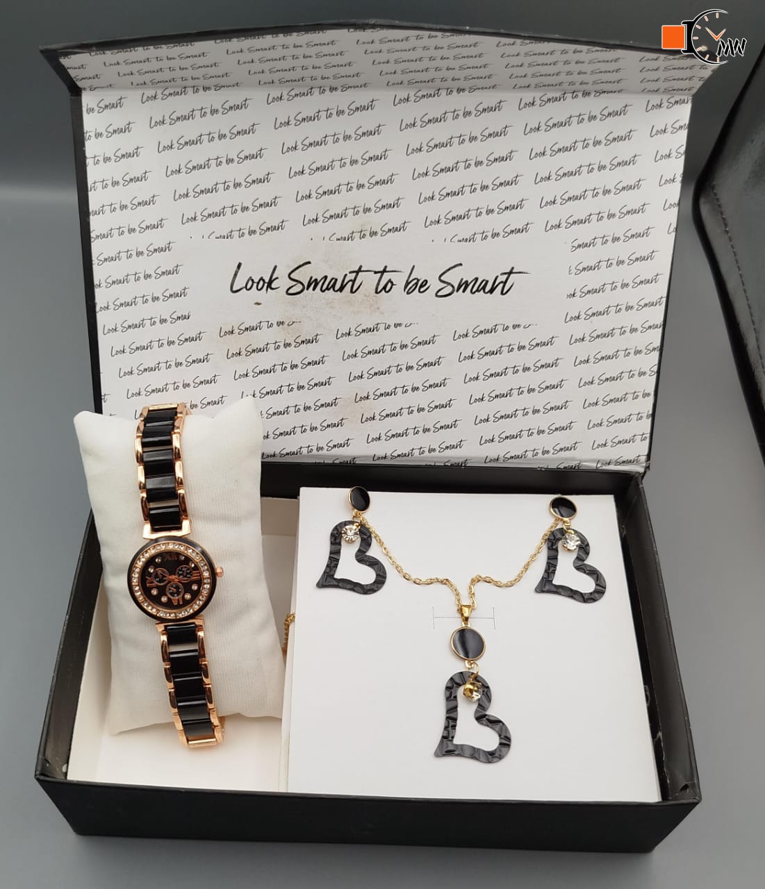 BRANDS COLLECTION WOMEN WATCH +LOCKET SET
