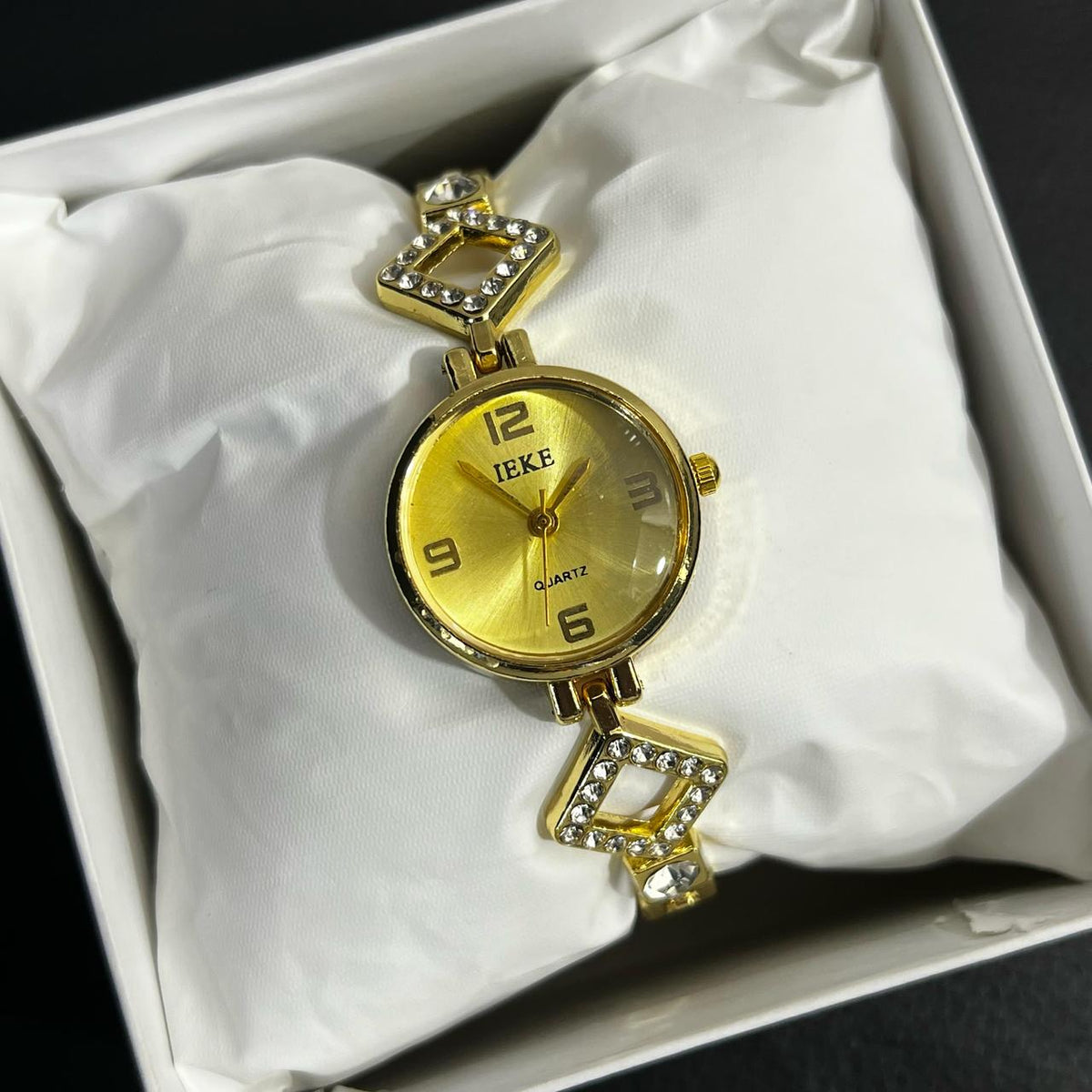 IEKE WOMEN  WATCH
