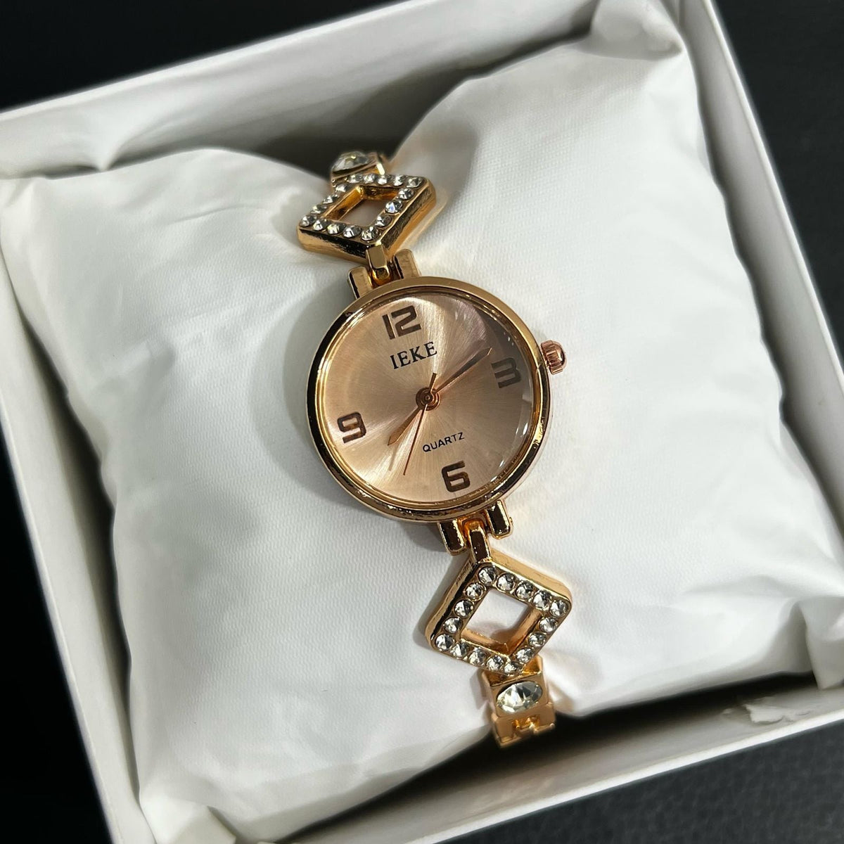 IEKE WOMEN  WATCH
